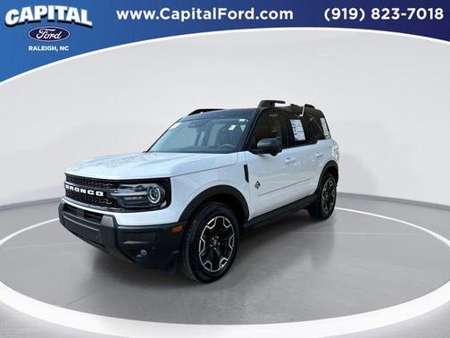 Oxford White 2025 Ford Bronco Sport Outer Banks