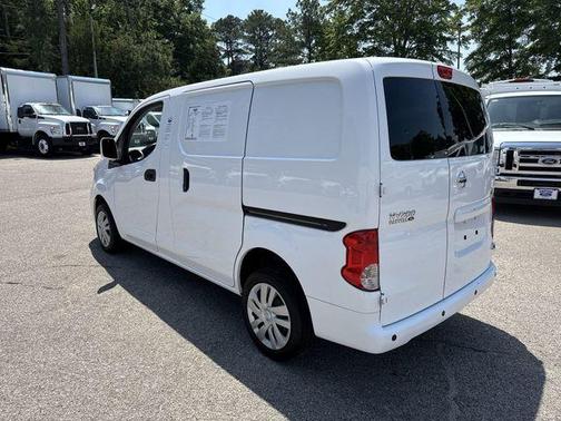 2021 Nissan NV200 SV