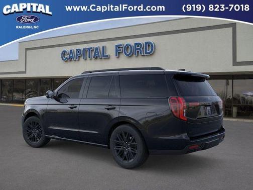 Agate Black Metallic 2026 Ford Expedition Platinum