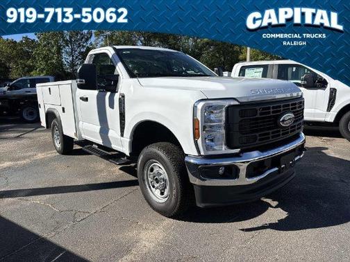 Oxford White 2026 Ford F-250 8FT SERVICE BODY