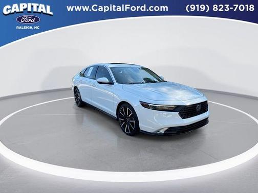 Platinum White Pearl 2023 Honda Accord Hybrid Touring