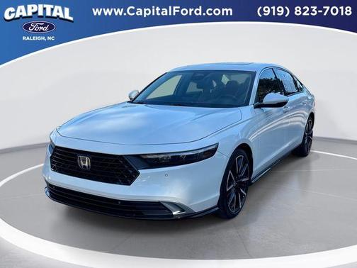 Platinum White Pearl 2023 Honda Accord Hybrid Touring
