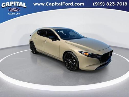 2024 Mazda Mazda3 2.5 Carbon Turbo
