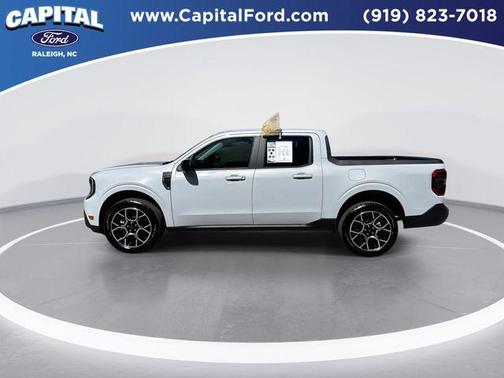 White Metallic 2025 Ford Maverick Lariat