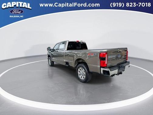 2023 Ford F-350 Lariat Super Duty