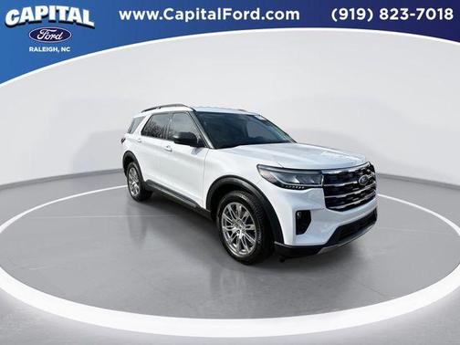 2025 Ford Explorer Active