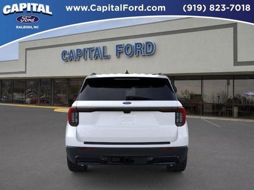 White Metallic 2026 Ford Explorer ST-Line