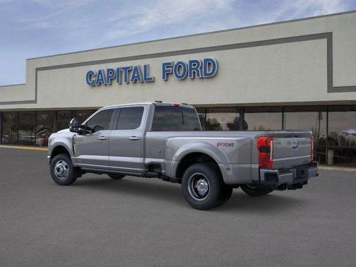 2026 Ford F-350 Lariat Super Duty