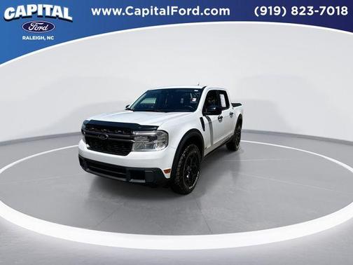 Oxford White 2024 Ford Maverick XLT