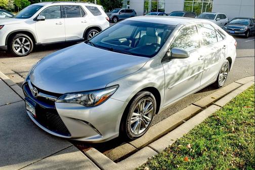 2015 Toyota Camry SE