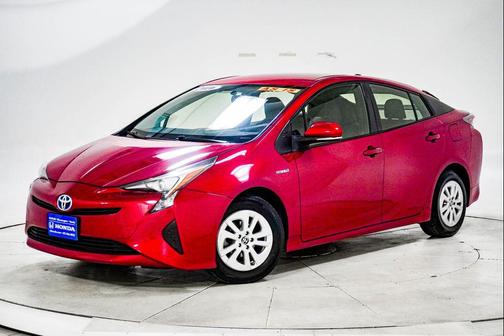 2016 Toyota Prius Two