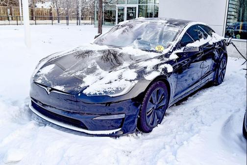 2023 Tesla Model S Plaid