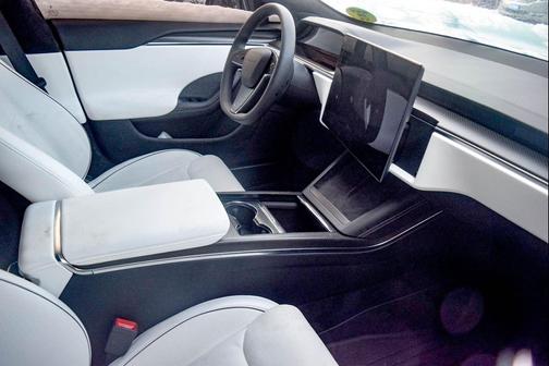 2023 Tesla Model S Plaid