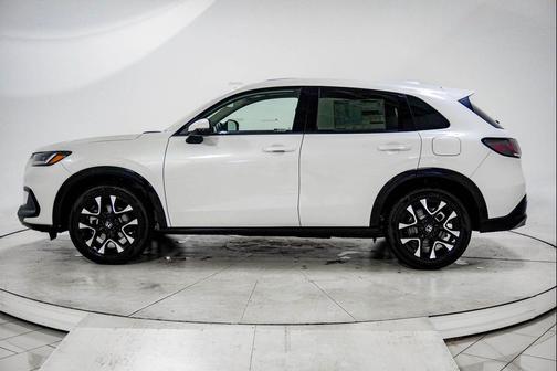 Platinum White Pearl 2027 Honda HR-V EX-L