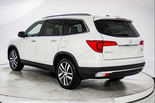2018 Honda Pilot Elite