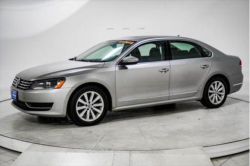 2012 Volkswagen Passat 2.5 SEL