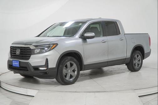 Lunar Silver Metallic 2023 Honda Ridgeline RTL