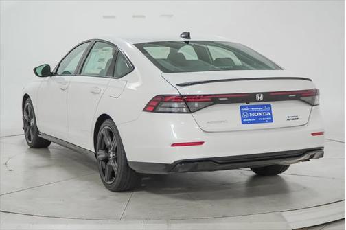2025 Honda Accord Hybrid Base
