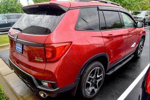 Radiant Red Metallic II 2022 Honda Passport AWD Elite