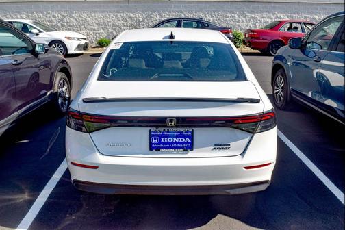 Platinum White Pearl 2025 Honda Accord Hybrid Sport