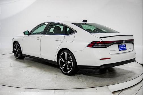 2023 Honda Accord Hybrid Base