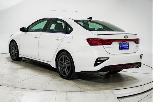 2021 Kia Forte GT-Line