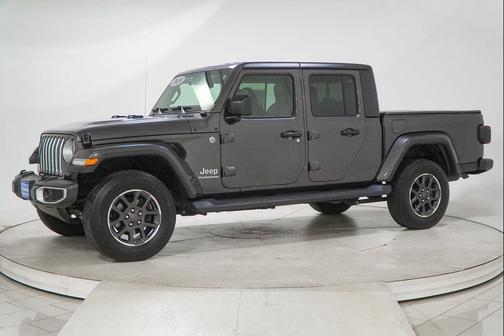 Granite Crystal Metallic Clearcoat 2020 Jeep Gladiator Overland