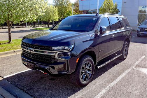 Dark Ash Metallic 2022 Chevrolet Tahoe 4WD Z71
