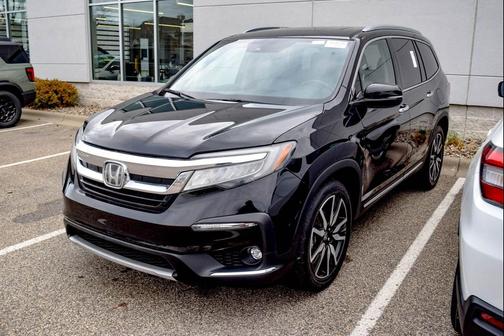 2019 Honda Pilot Touring 8-Passenger