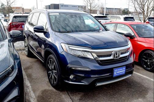 2019 Honda Pilot Touring 8-Passenger