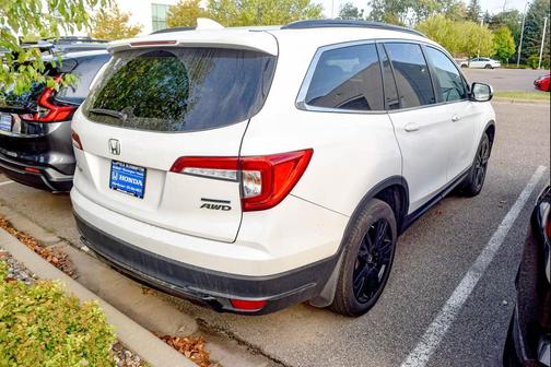2022 Honda Pilot AWD Special Edition