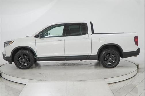 2022 Honda Ridgeline Black