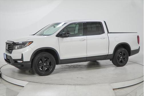 2022 Honda Ridgeline Black