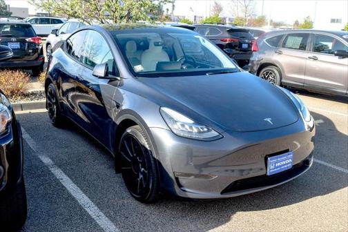 2021 Tesla Model Y Long Range Dual Motor All-Wheel Drive