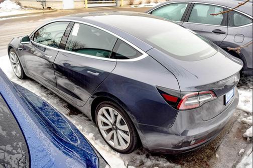 2019 Tesla Model 3 Long Range