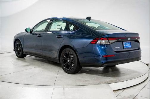2025 Honda Accord Sport SE 1.5T