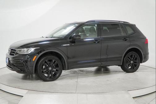 2022 Volkswagen Tiguan 2.0T SE R-Line Black 4MOTION