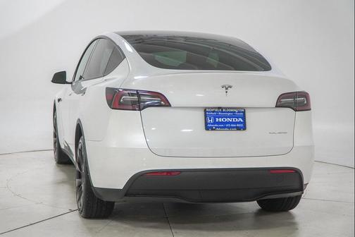 2023 Tesla Model Y Long Range Dual Motor All-Wheel Drive