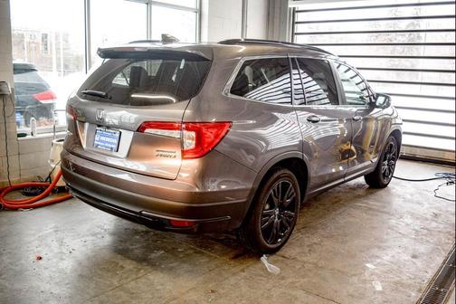 2022 Honda Pilot AWD Special Edition