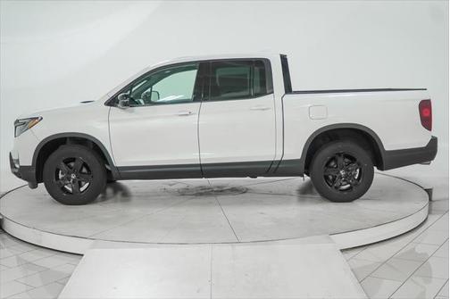 2022 Honda Ridgeline Black
