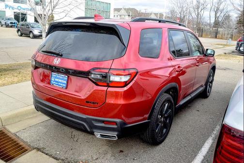 2025 Honda Pilot Sport