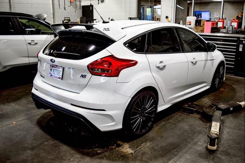 2017 Ford Focus RS Base