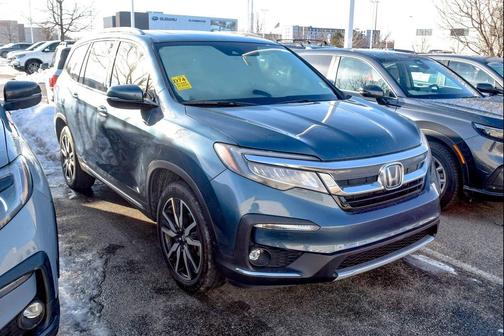 2020 Honda Pilot Touring 8-Passenger