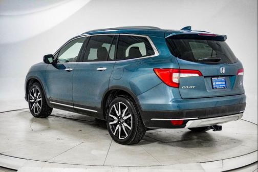 2020 Honda Pilot Touring 8-Passenger