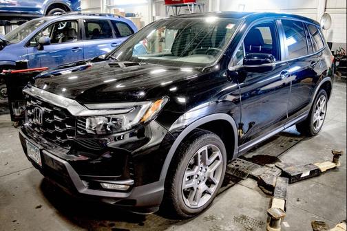 2023 Honda Passport AWD EX-L