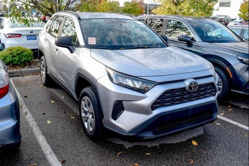 2019 Toyota RAV4 LE