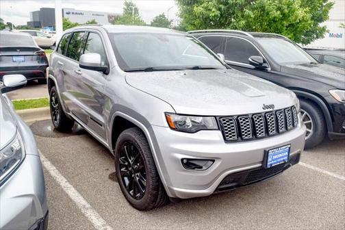 2020 Jeep Grand Cherokee Altitude