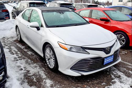 2018 Toyota Camry XLE