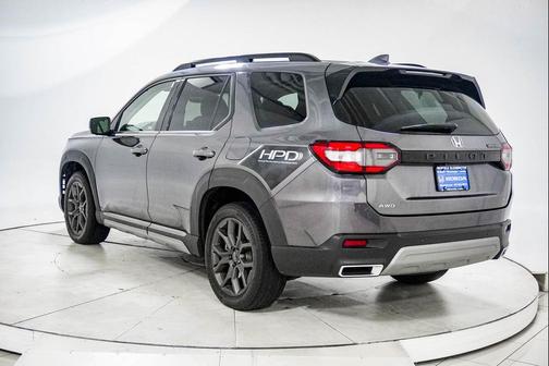 2023 Honda Pilot AWD Elite