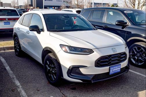 Platinum White 2023 Honda HR-V AWD Sport